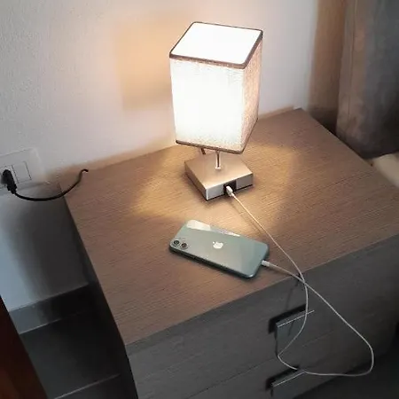 Saconza House Apartament *