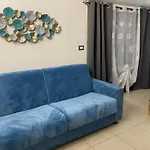 Saconza House 아파트 *