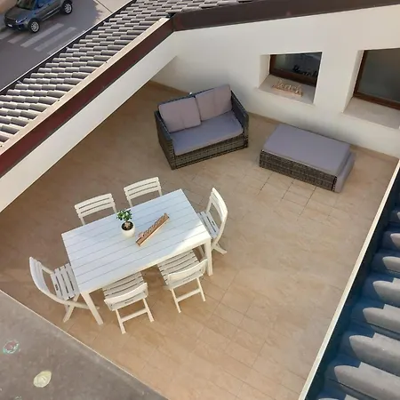 Saconza House * ألغيرو