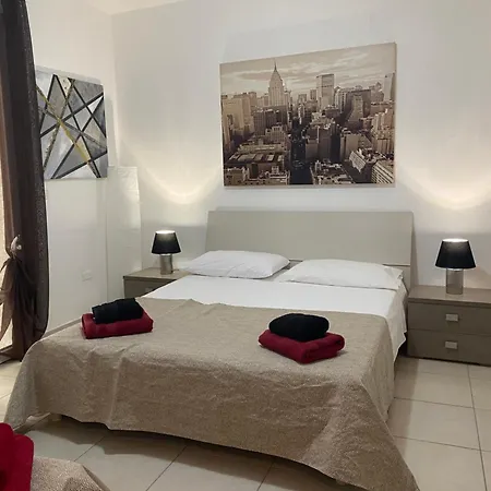 Saconza House Apartment *