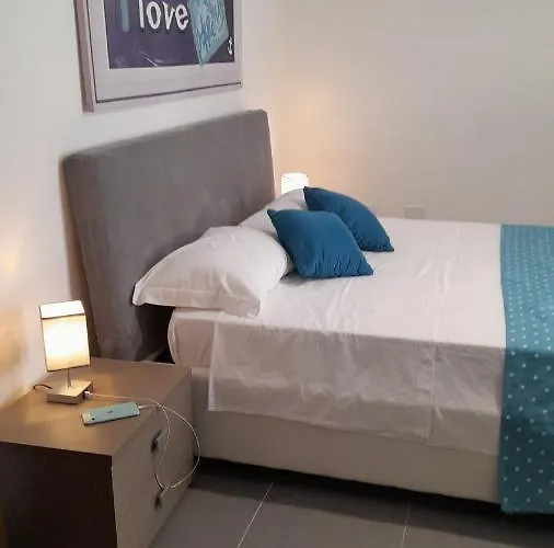 Saconza House * אלגהרו